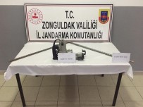 KAÇAK KAZI - Kaçak Kazı Yapan 5 Kişi Gözaltına Alındı