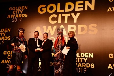 Karesi Belediyesi'ne Golden City Awards Ödülü