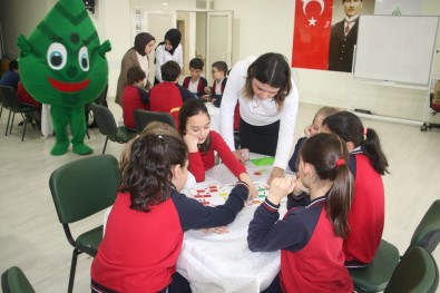 Küçük Öğrenciler Atıklarla İlgili Bilgilendirildi