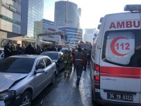 EMNIYET ŞERIDI - Ümraniye'de Feci Kaza Açıklaması 1'İ Bebek 5 Yaralı