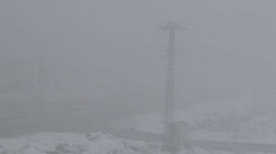 Yüksekova'da Yoğun Sis