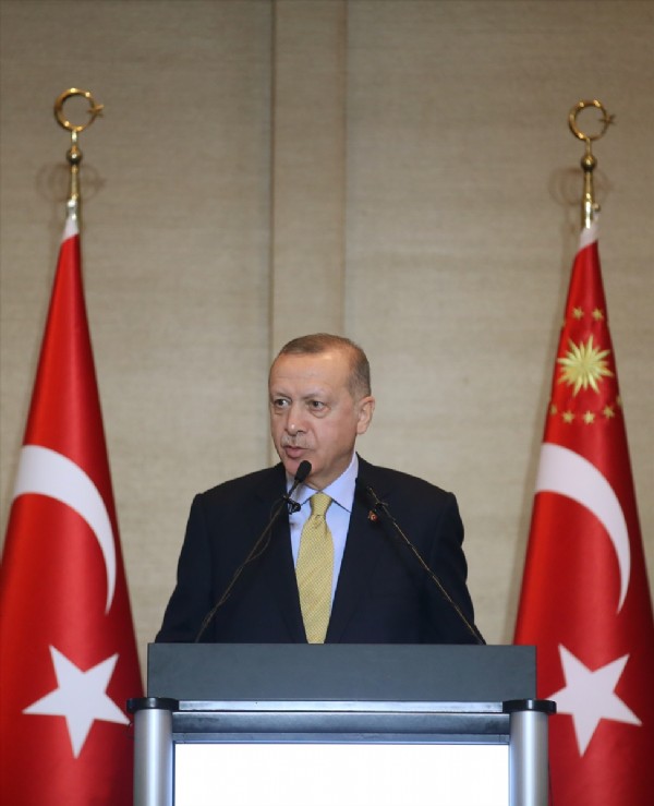 Cumhurbaşkanı Erdoğan'dan Avrupa'da yaşayan Türkler'e çağrı