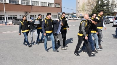 Aksaray'da 11 Hırsızlık Olayına Karışan 7 Şüpheli Tutuklandı
