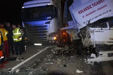 Antalya'da Feci Kaza Açıklaması 1 Ölü, 1 Yaralı