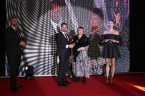 Başkan Yüzügüllü'ye Kültür Ve Turizm Ödülü Haberi
