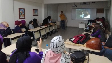 Emet'te 'İşaret Dili' Kursuna Yoğun İlgi
