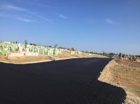 ZİYARETÇİLER - Emirsultan Mezarlığına Çevre Düzenlemesi Yapıldı