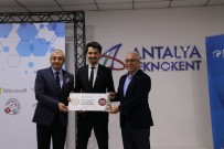 AKDENIZ ÜNIVERSITESI - Üniversite Öğrencilerine 2 Ödül Birden