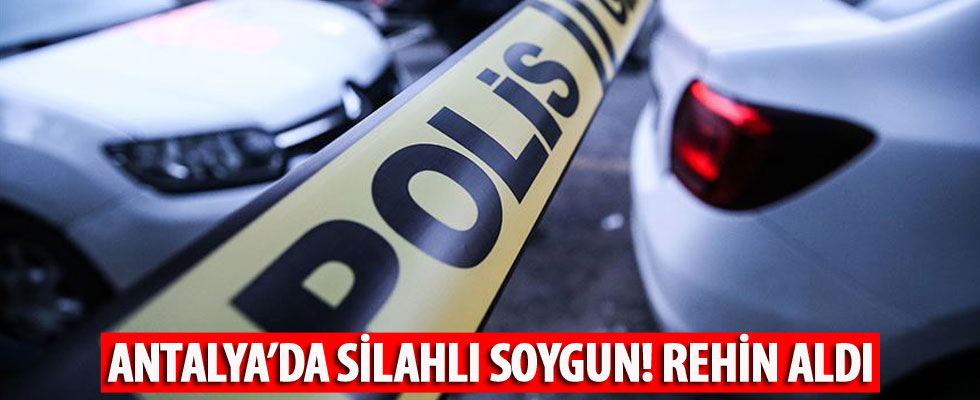 Antalya'da bir bankada silahlı soygun girişimi