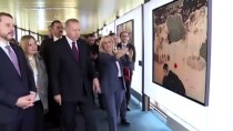 İBRAHİM KALIN - Cumhurbaşkanı Erdoğan, 'Hayat Devam Ediyor, Sanat Devam Ediyor' Sergisini Ziyaret Etti