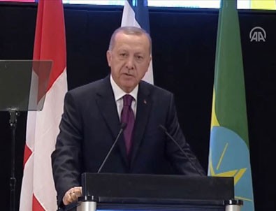 Cumhurbaşkanı Erdoğan: Mülteci meselesi birkaç ülkenin çabasıyla önlenemez