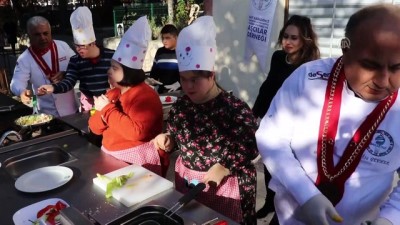 Safranbolu'da Down Sendromlu Öğrenciler En Güzel Yemeği Yapmak İçin Yarıştı