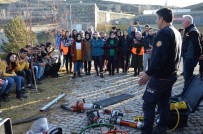 ÇORUH - AFAD Gönüllülerine Kurtarma Ekipmanları Tanıtıldı