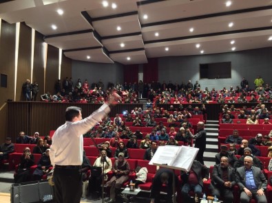 Arapgir'deki Halk Müziği Konseri İlgi Gördü
