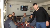 PELITKÖY - Balıkesir'de Kumru Yavrusu Kahvehanenin Maskotu Oldu