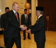 KUALA LUMPUR - Cumhurbaşkanı Erdoğan, Malezya Kralı İle Görüştü