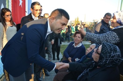 Efsane Futbolcu Mehmet Alkışlı'nın İsmi Ölümsüzleşti