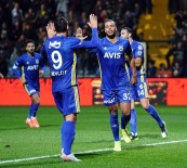 KADıOĞLU - Fenerbahçe 2 golle turladı