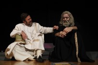 İLİM YAYMA CEMİYETİ - Hz. Mevlana 'Aşkın Gözyaşları' Adlı Tiyatro Oyunuyla Anıldı