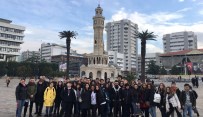 KEMERALTI ÇARŞISI - Ödemişli Öğrenciler Avrupalı Konuklarını Ağırladı