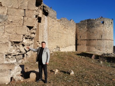 TÜRSAB Güneydoğu BTK Başkanı Akyıl Açıklaması 'Sur Taşlarının Çalınması Kent Tarihine Darbedir'