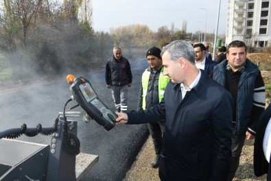 Bostanbaşı'nda Asfalta Ağırlık Verildi