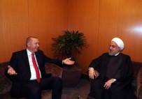 KUALA LUMPUR - Cumhurbaşkanı Erdoğan, Ruhani ile görüştü