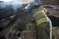 İzmir'deki Fabrika Yangınında Zarar 5 Milyon TL