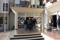 ZİYNET EŞYASI - Kasa Hırsızlarından Gazetecilere İlginç Çıkış Açıklaması 'Beraber Mi Yaptık?'