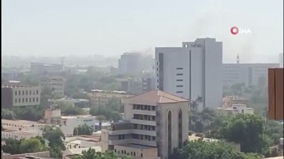Sudan'da Genelkurmay Başkanlığı Binasında Yangın