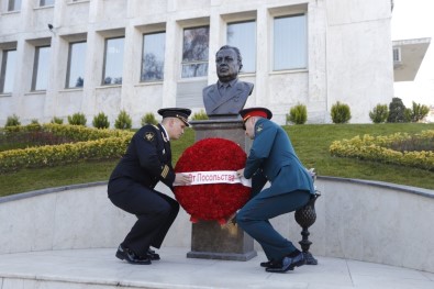 Suikasta Uğrayan Rus Büyükelçi Andrey Karlov Ölümünün 3. Yılında Anıldı