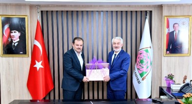 AK Parti Yerel Yönetimler Başkan Yardımcısı Öz Açıklaması 'Başkanımızla Isparta En İyi Hizmeti Alacaktır'