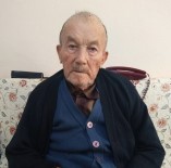 Demirci'de Yaşlı Adam Evinde Ölü Bulundu