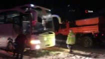 Kara Saplanan Ampute Futbol Takımı Otobüsünü AFAD Kurtardı Haberi