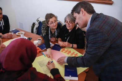 KBÜ'de 'Araştırma Projesi Hazırlama Ve Yürütme Eğitimi'