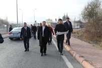 GECEKONDU - Melikgazi'de Yeni Bağlantı Yolunun Çalışmaları Sürüyor