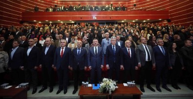 Başkan Büyükakın; ''Cumhurbaşkanımızın Çalışma Temposuna Ayak Uydurmak Zorundayım''