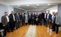 GENÇLİK KOLLARI - Başkan Işıksu, AK Gençliği Misafir Etti