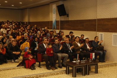 BEÜ Basın Yayın Ve Radyo Öğrenci Topluluğundan Şiir Dinletisi