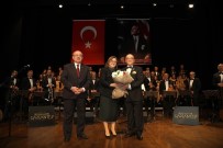 ONAT KUTLAR - Büyükşehir'den Münir Nurettin Selçuk Şarkıları Konseri