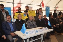 BIRLEŞMIŞ MILLETLER - Doğu Türkistan İçin İmza Kampanyası Düzenlendi