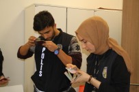 SCHENGEN - İstanbul Havalimanı'nda Sahte Belgelerle Yurt Dışına Çıkmak İsteyen 34 Kişi Yakalandı