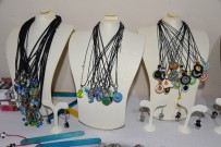 HEDİYELİK EŞYA - İzmit Belediyesi'nin Stantları Sanat Atölyelerine Ev Sahipliği Yapıyor