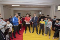 NEVRUZ - Kaymakam Aslan, Öğrencilerle Bir Araya Geldi