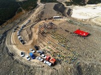 REHABILITASYON - Kütahya'da Maden Sahası Rehabilitasyon Çalışmalarıyla Fidanlar Toprakla Buluşuyor