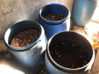 KAÇAK İÇKİ - Malatya'da 2 Ton Kaçak Alkol Ele Geçirildi