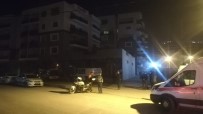 İZMIR ADLI TıP KURUMU - Önce Polis Memuru Arkadaşını Öldürdü Ardından İntihar Etti