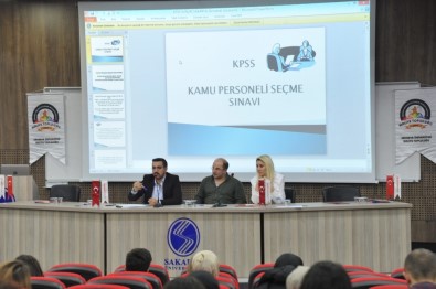 SAÜ'de, 'Kariyer Günleri' Konulu Konferans Düzenlendi