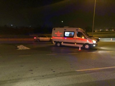 Başkent'te Yolun Karşısına Geçmeye Çalışan Yayaya Otomobil Çarptı Açıklaması 1 Ölü