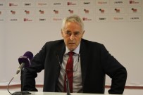 ESKIŞEHIRSPOR - Coşkun Demirbakan Açıklaması 'Transfer Söylentileri Futbolculara Konsantre Kaybı Yaşattı'